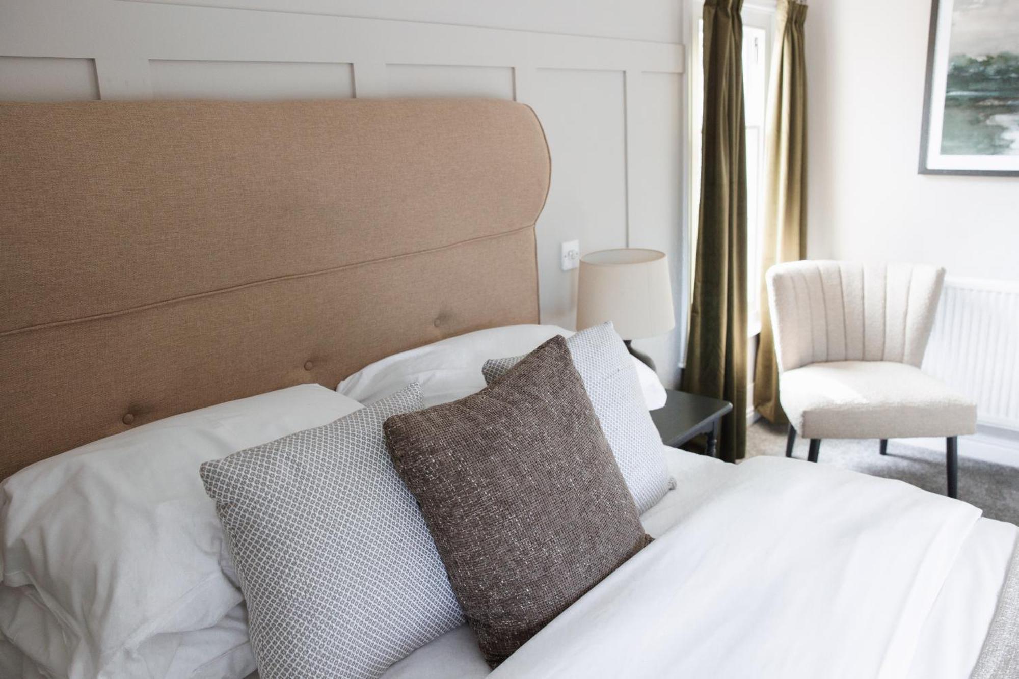 The Raven Hotel At Much Wenlock By Purestay Exteriör bild