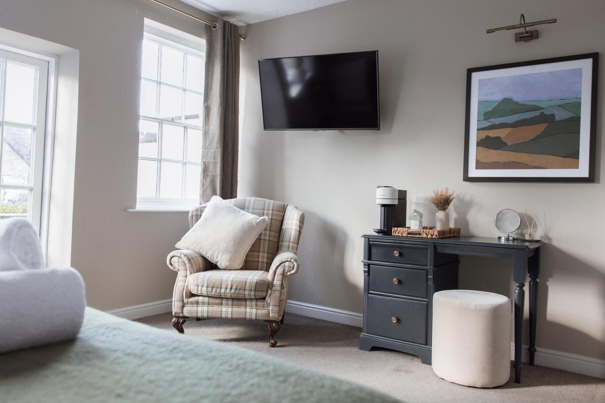 The Raven Hotel At Much Wenlock By Purestay Exteriör bild