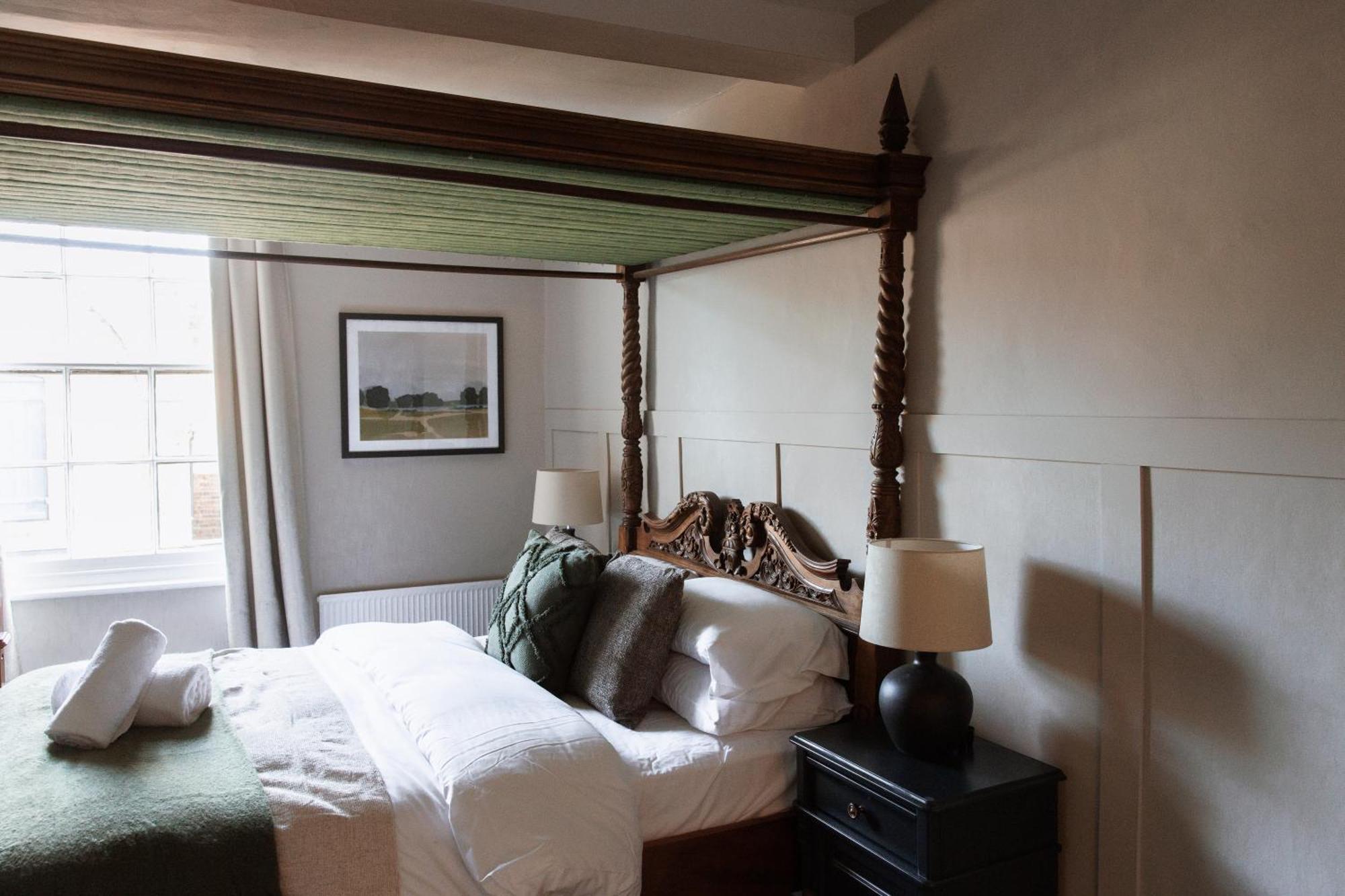The Raven Hotel At Much Wenlock By Purestay Exteriör bild