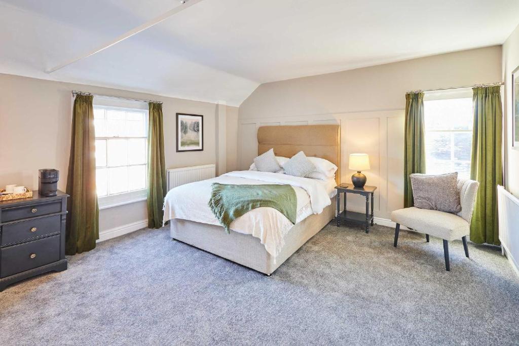 The Raven Hotel At Much Wenlock By Purestay Exteriör bild
