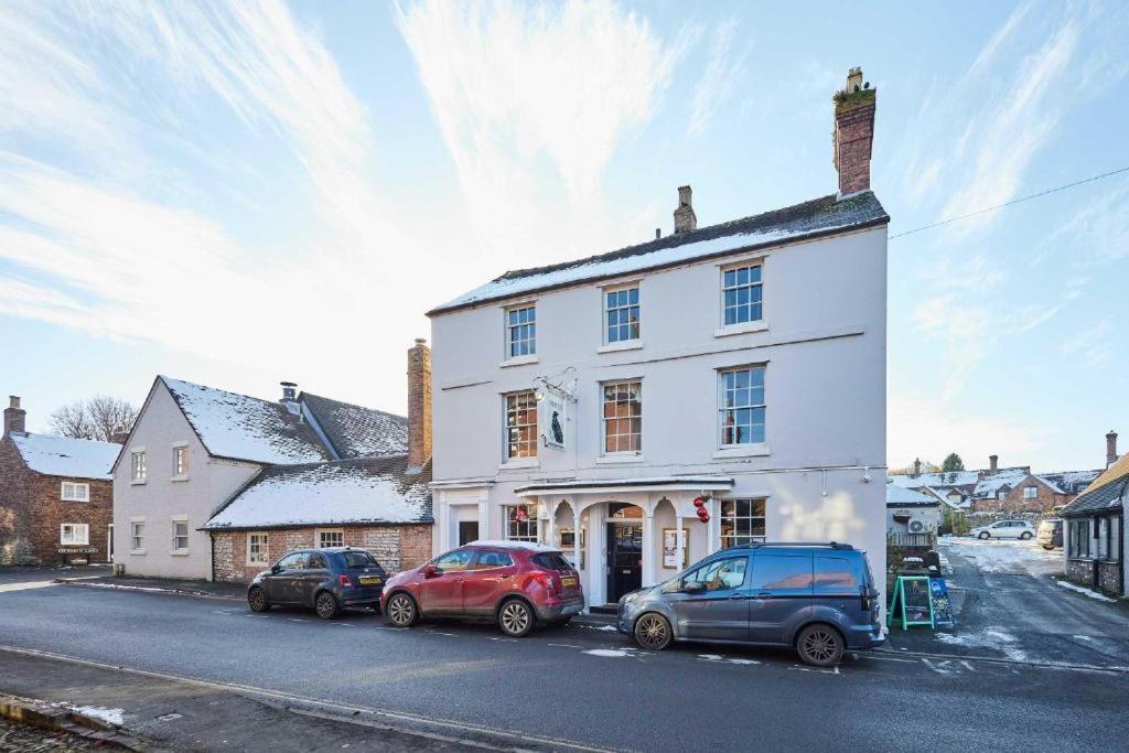 The Raven Hotel At Much Wenlock By Purestay Exteriör bild